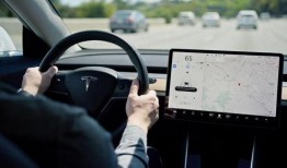 最新款特斯拉爆料视频,颠覆性设计与性能曝光，未来出行新标杆